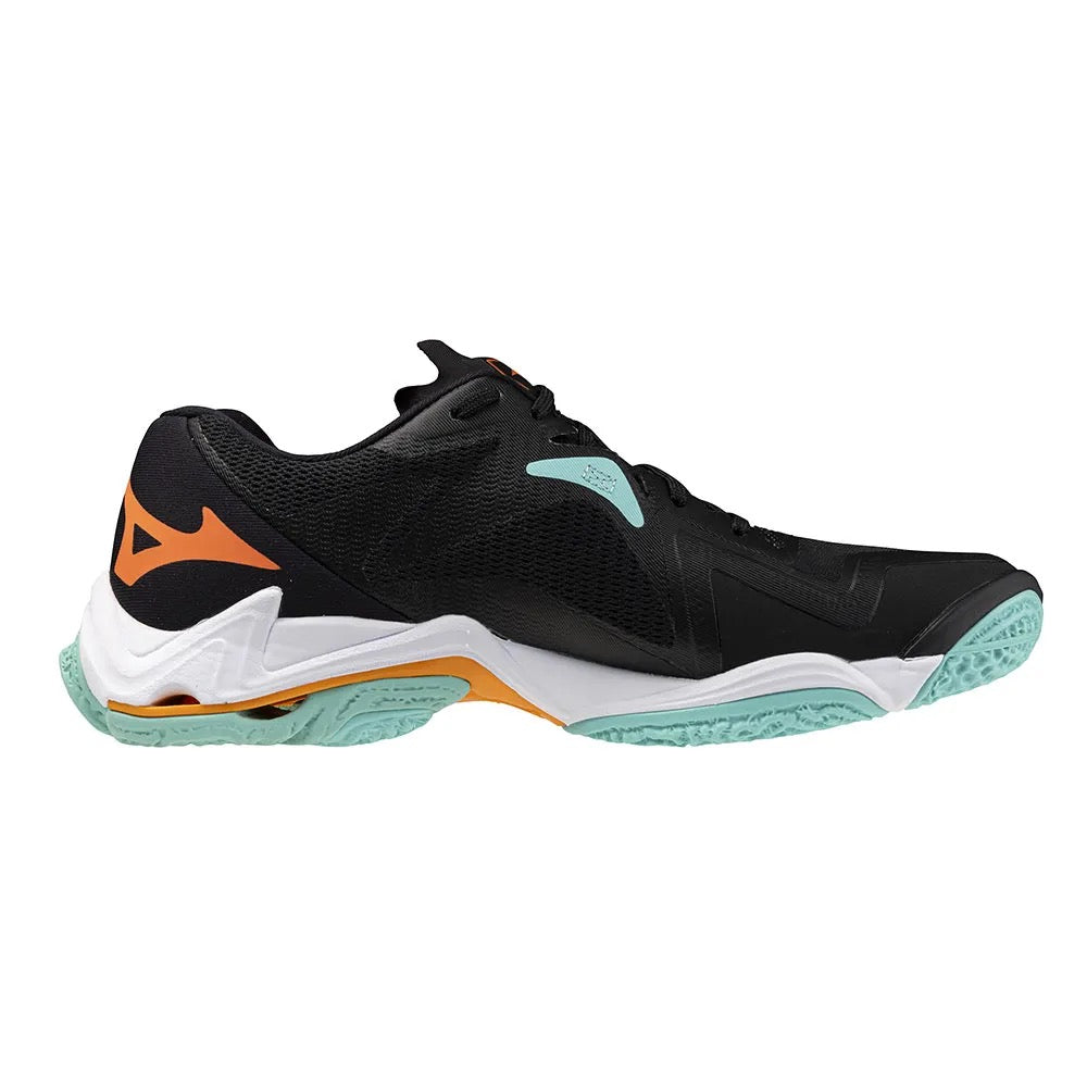 Mizuno Wave Lightning Z8